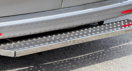 Marchepied inoxydable arrière pour Movano et Master depuis